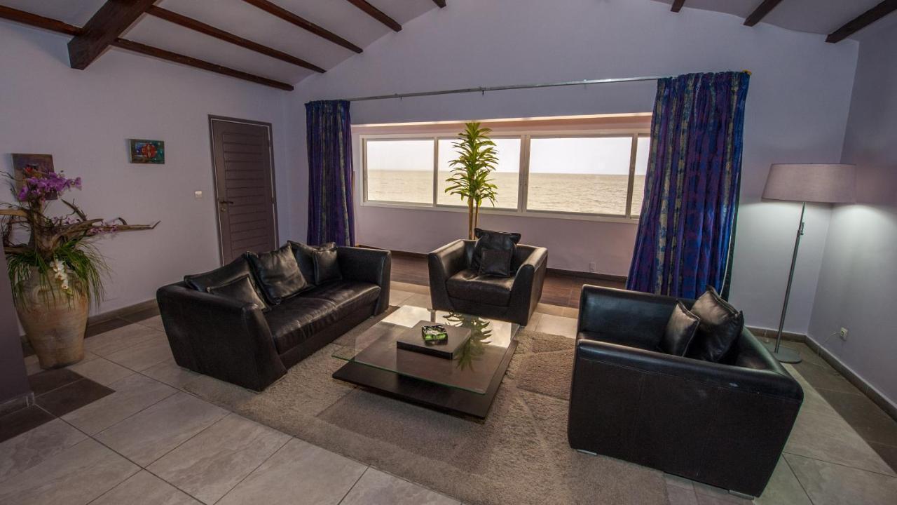 Residence Hoteliere Du Phare ลิเบรอวิลล์ ภายนอก รูปภาพ