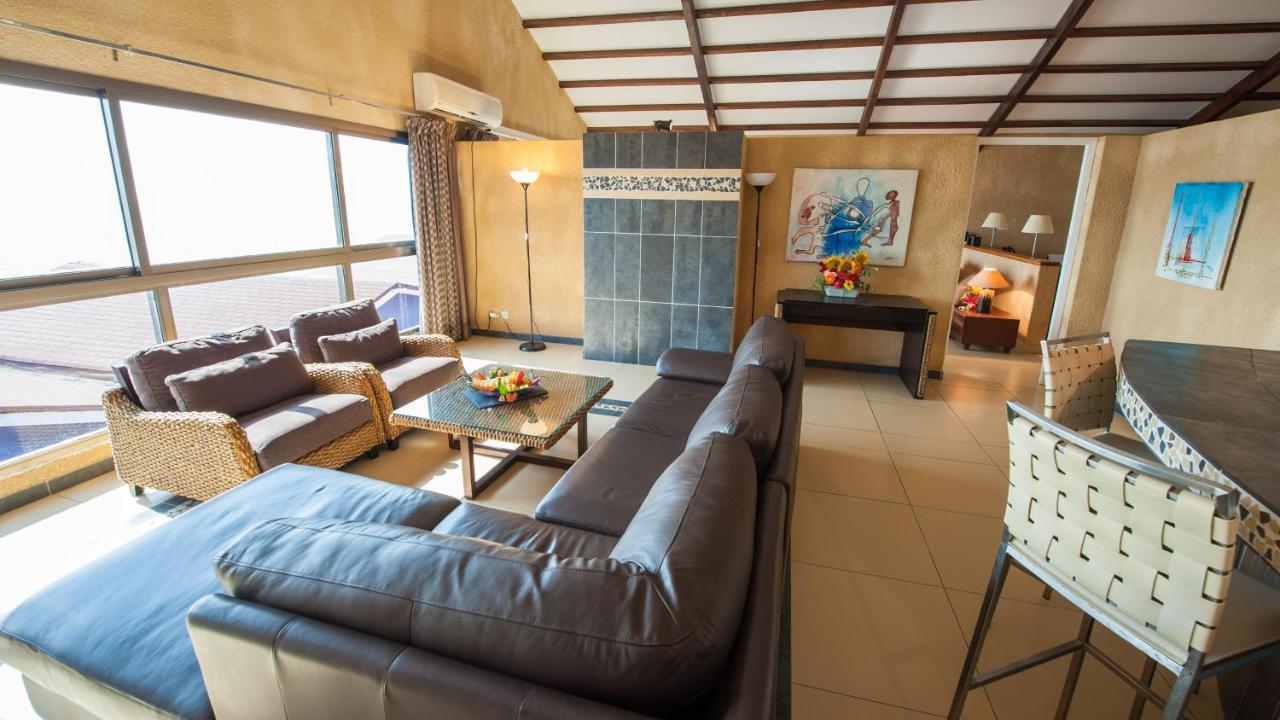 Residence Hoteliere Du Phare ลิเบรอวิลล์ ภายนอก รูปภาพ