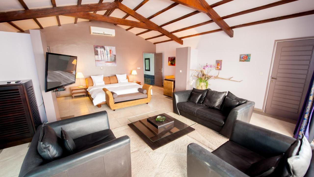Residence Hoteliere Du Phare ลิเบรอวิลล์ ภายนอก รูปภาพ