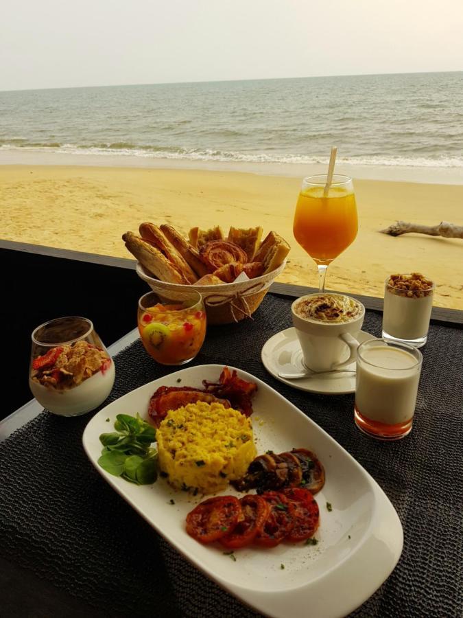 Residence Hoteliere Du Phare ลิเบรอวิลล์ ภายนอก รูปภาพ
